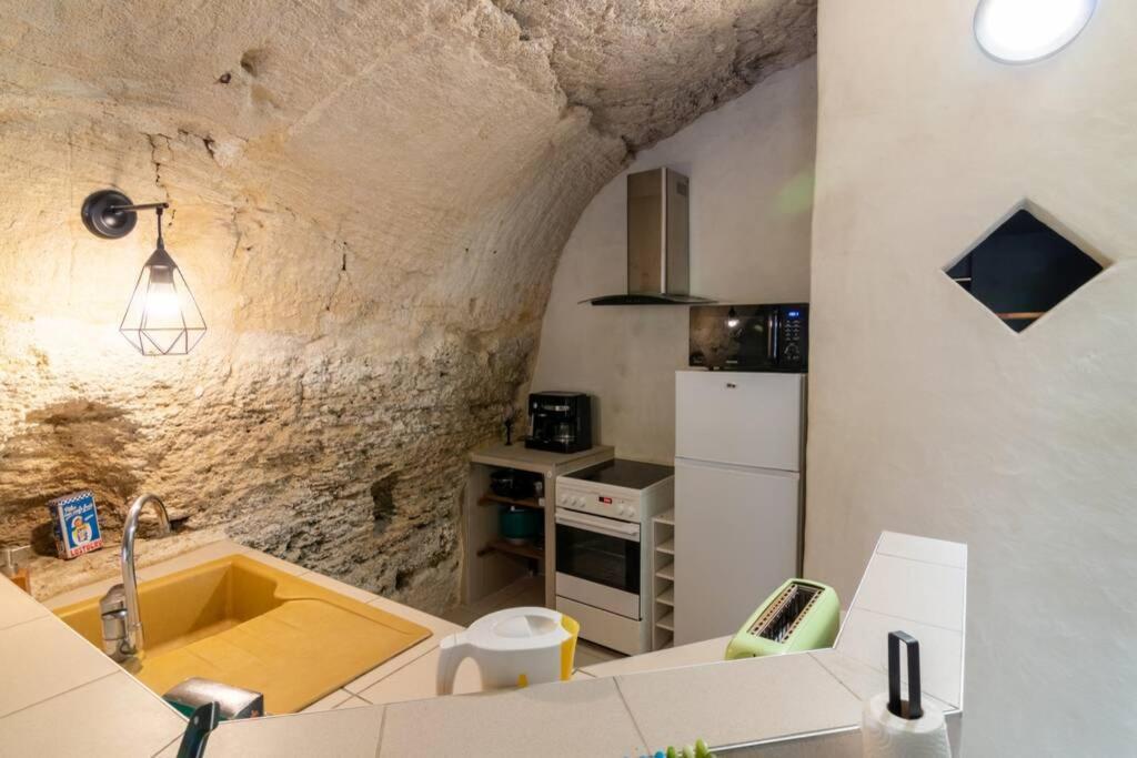 Maison Troglodytique Doue La Fontaine Kültér fotó